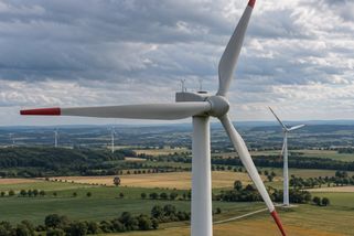 denikvektor.cz/energetika/vetrniky-pod-tlakem-novy-tunel-zvysi-vyrobu-elektriny-3862.html?utm_source=www.seznam.cz&utm_medium=seznam_distribuce&utm_campaign=lide